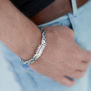 connect bracelet